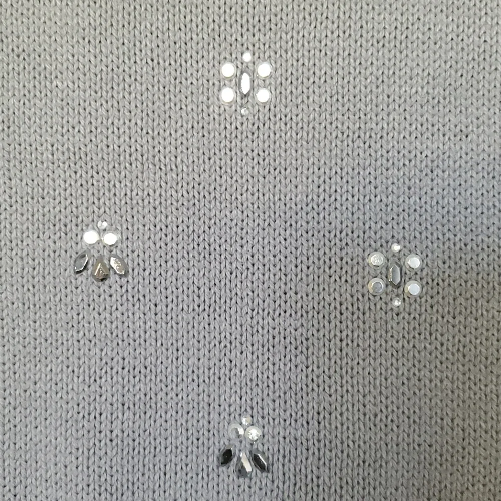 Size M Maison Jules Sweater! - Picture 5 of 5